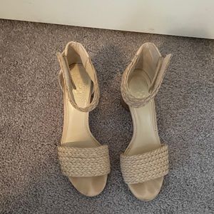 Vince Camuto wedges